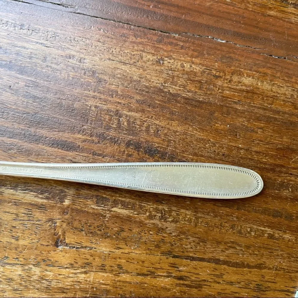 Antique 1921 Oneida Community Plate Silver Grosvenor Sugar Spoon